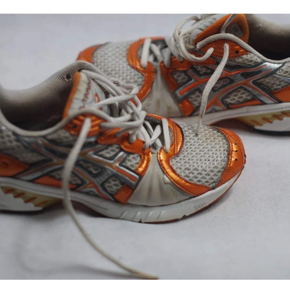 ASICS Women's GEL DS Trainer Running Shoes Orange White TN660 Size 7.5